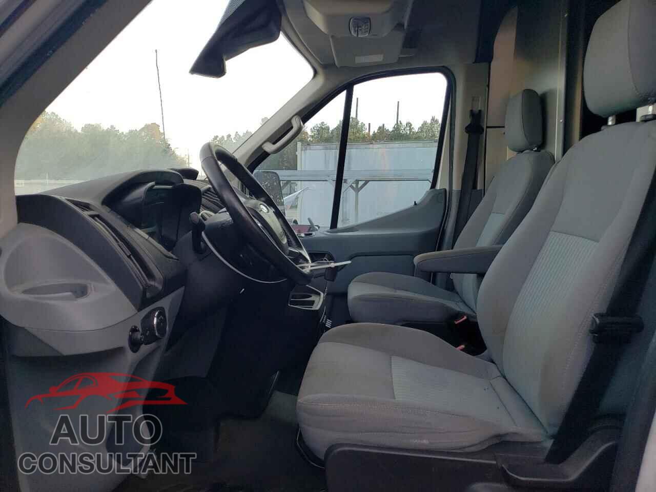 FORD TRANSIT 2016 - 1FTYR2XM3GKB33203