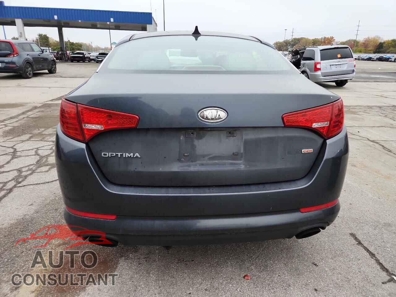 KIA OPTIMA 2011 - KNAGN4A75B5146108