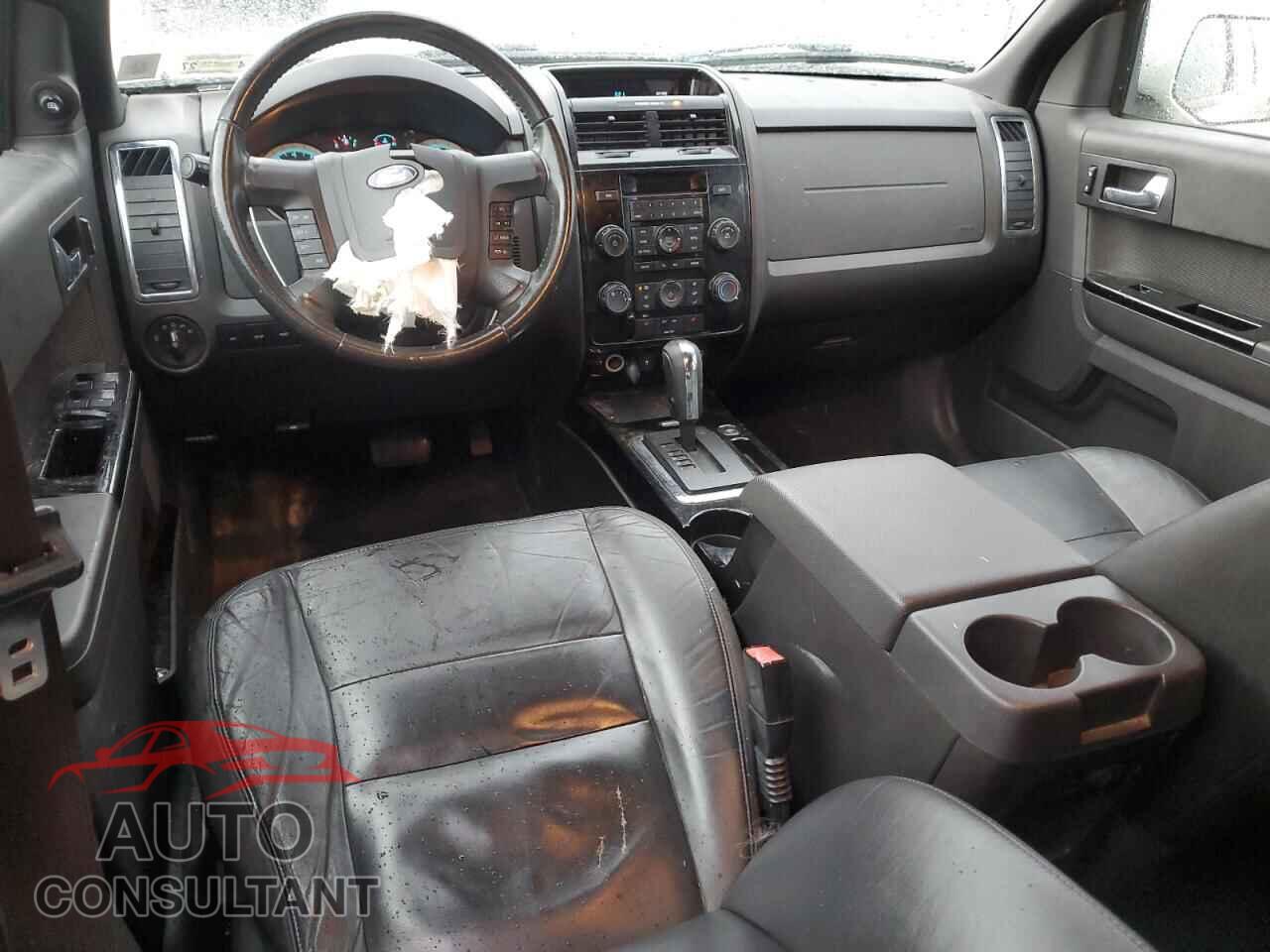FORD ESCAPE 2010 - 1FMCU9EG5AKA86807
