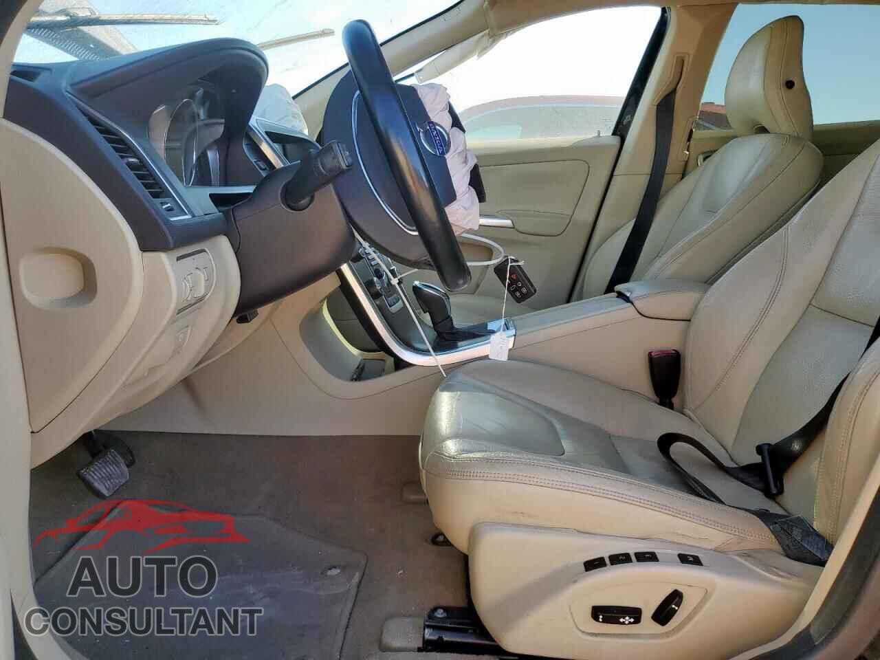 VOLVO XC60 2014 - YV4952DL4E2553543