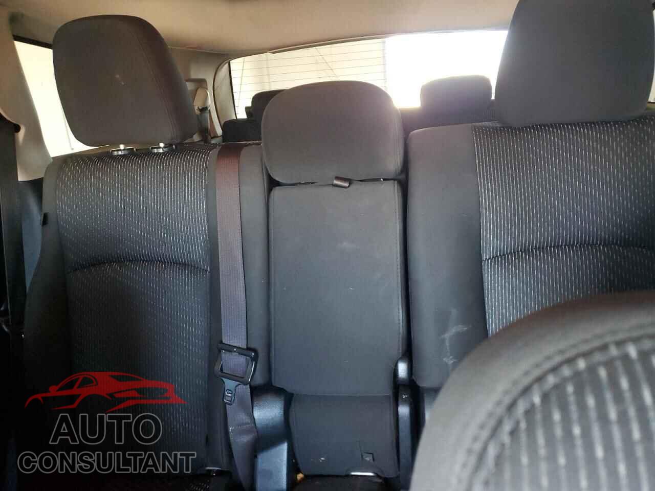 DODGE JOURNEY 2017 - 3C4PDCBB1HT701910