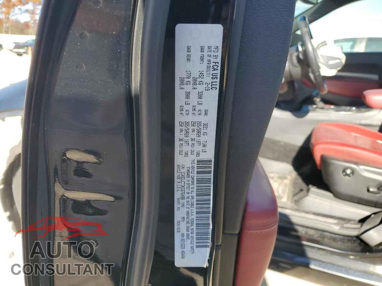 DODGE DURANGO 2019 - 1C4SDJCT3KC676498