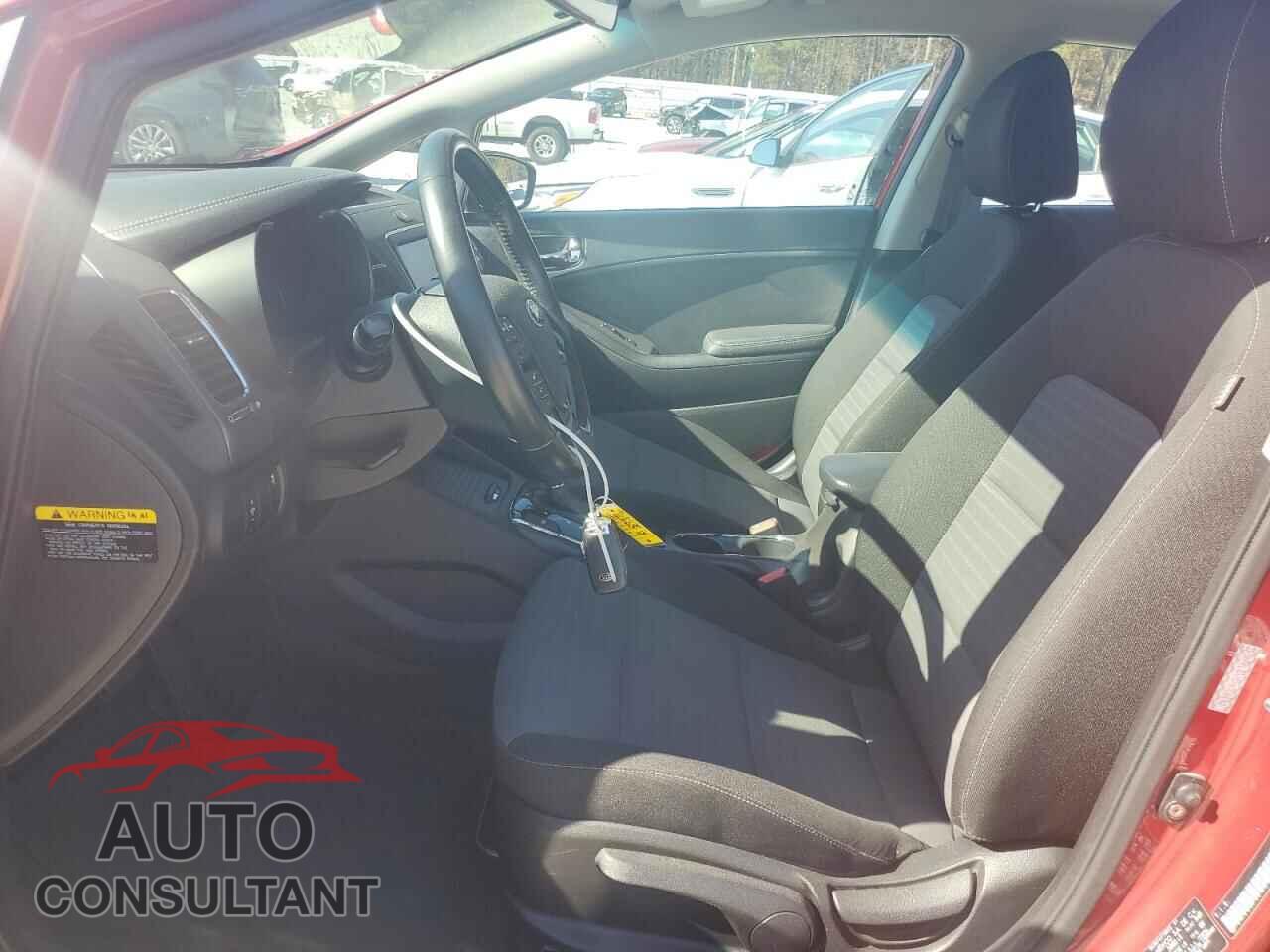KIA FORTE 2017 - 3KPFL4A75HE028142