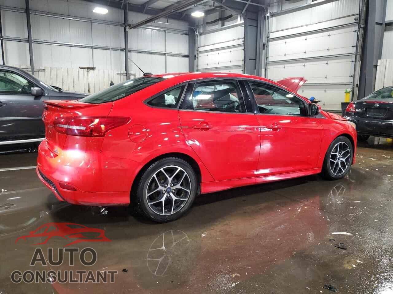 FORD FOCUS 2016 - 1FADP3F2XGL246205