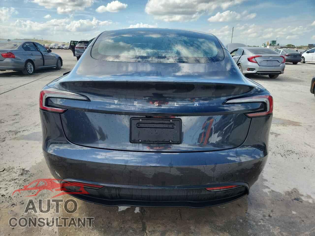 TESLA MODEL 3 2025 - 5YJ3E1EA9SF972013