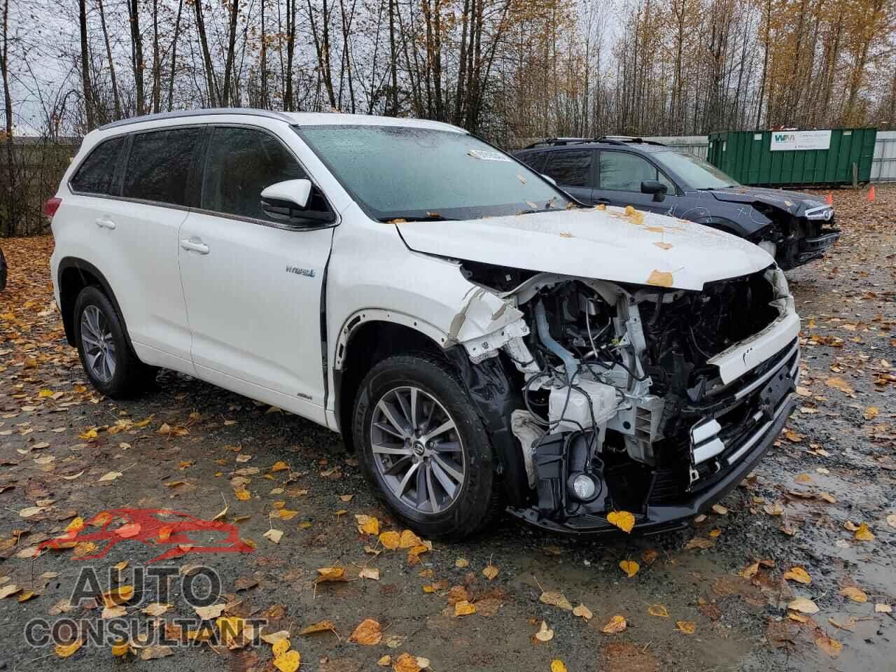 TOYOTA HIGHLANDER 2017 - 5TDJGRFHXHS033629