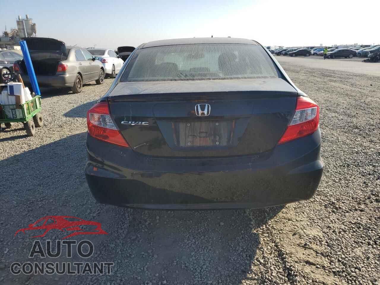 HONDA CIVIC 2012 - 19XFB2F58CE364911