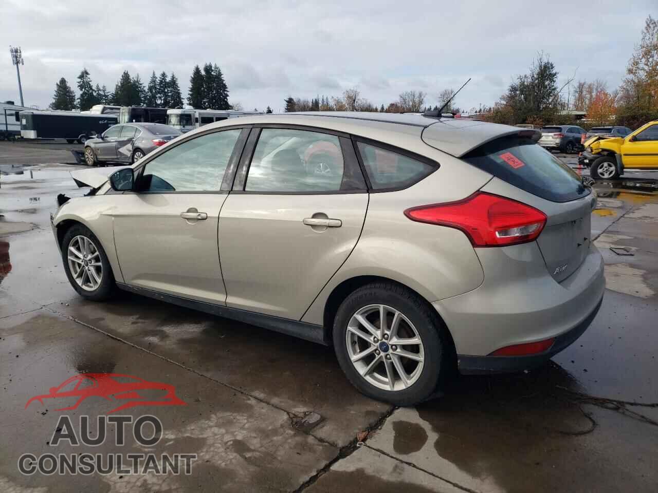 FORD FOCUS 2016 - 1FADP3K2XGL312547