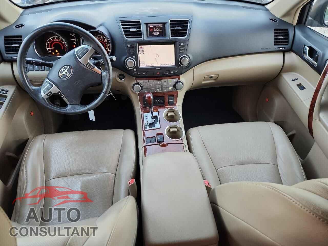 TOYOTA HIGHLANDER 2011 - 5TDYK3EH8BS024737