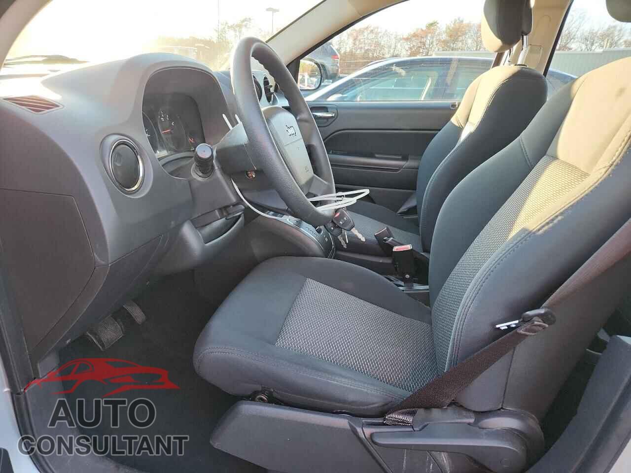 JEEP COMPASS 2010 - 1J4NF4FB0AD601417
