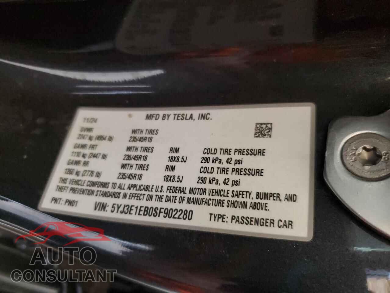 TESLA MODEL 3 2025 - 5YJ3E1EB0SF902280