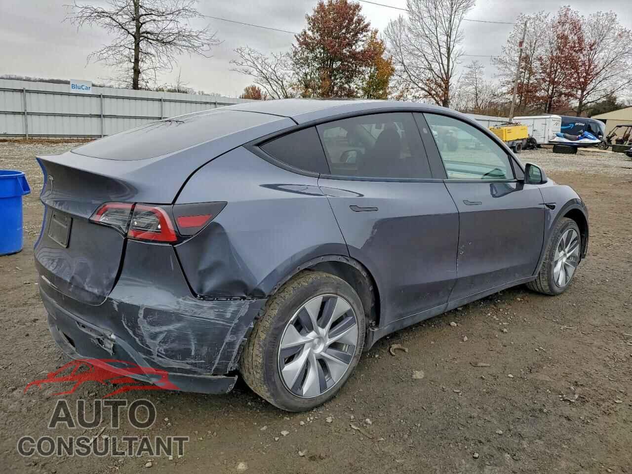 TESLA MODEL Y 2023 - 7SAYGDED4PF933948