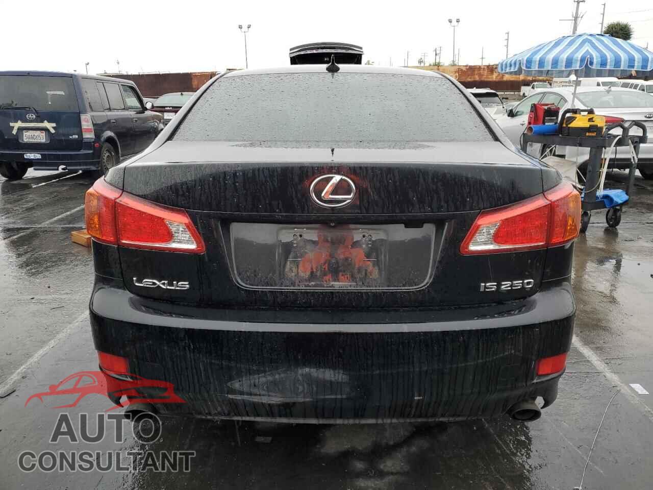 LEXUS IS 2009 - JTHBK262592092911