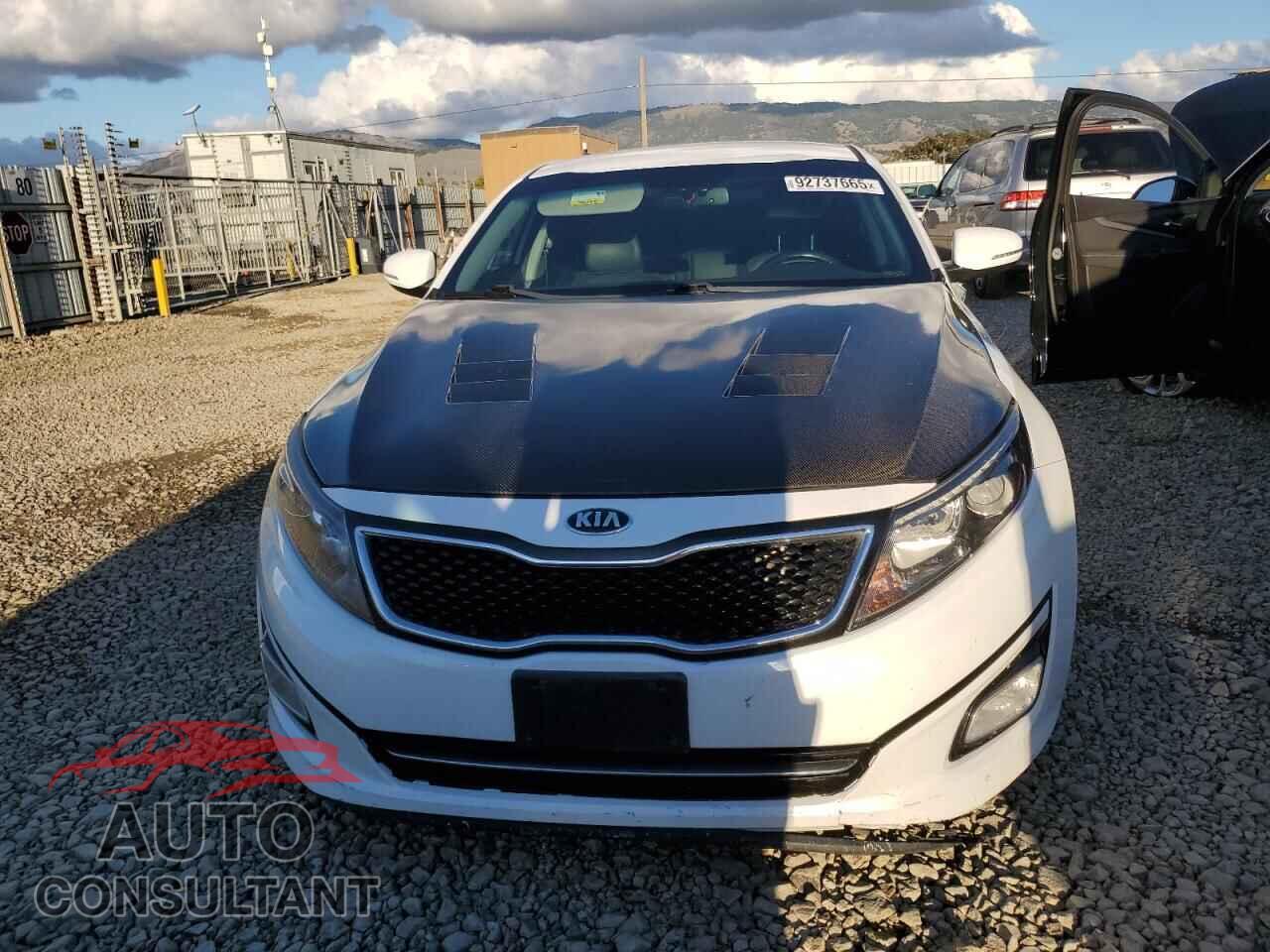KIA OPTIMA 2015 - 5XXGR4A67FG490670
