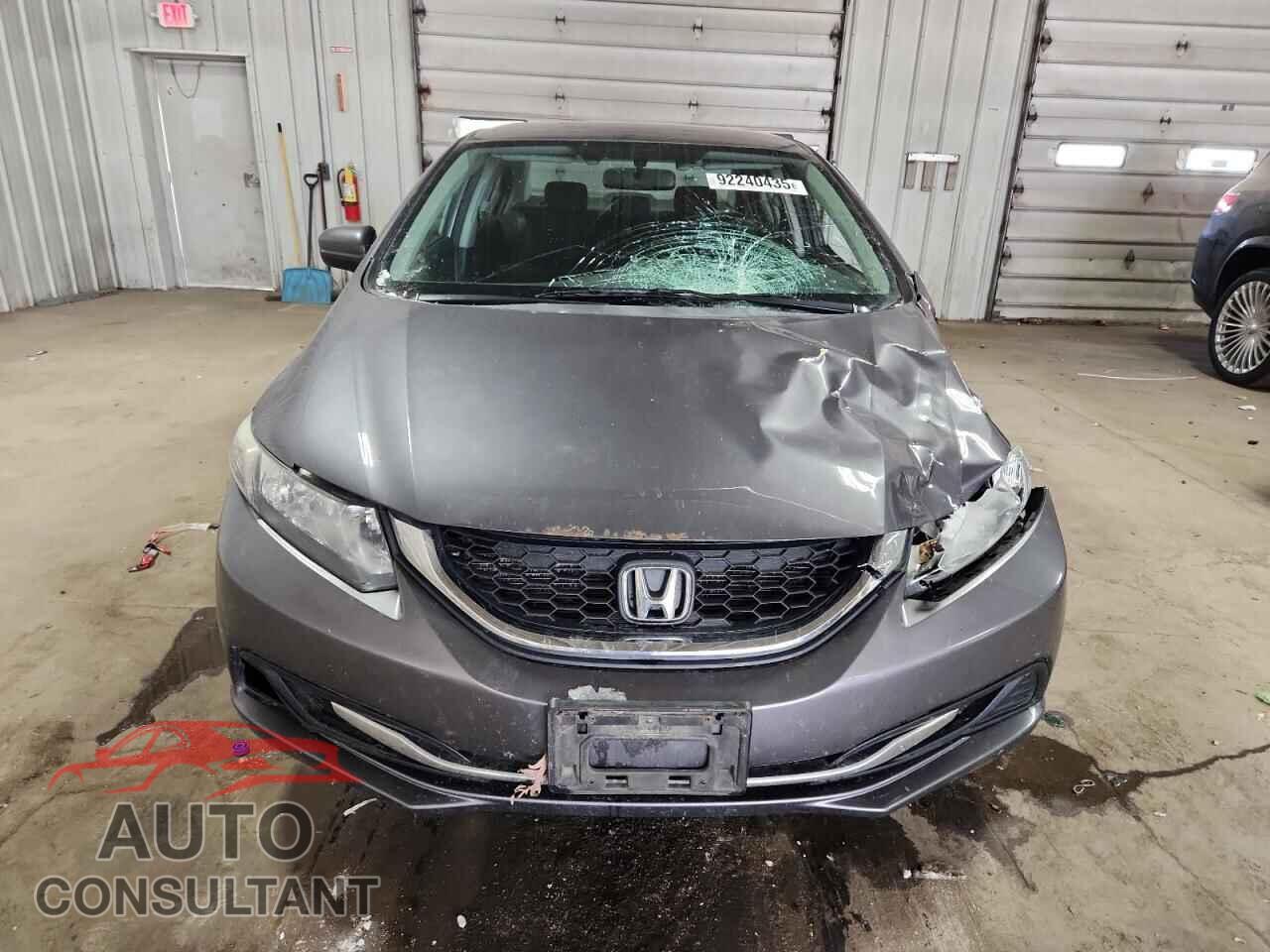 HONDA CIVIC 2015 - 19XFB2F5XFE120486