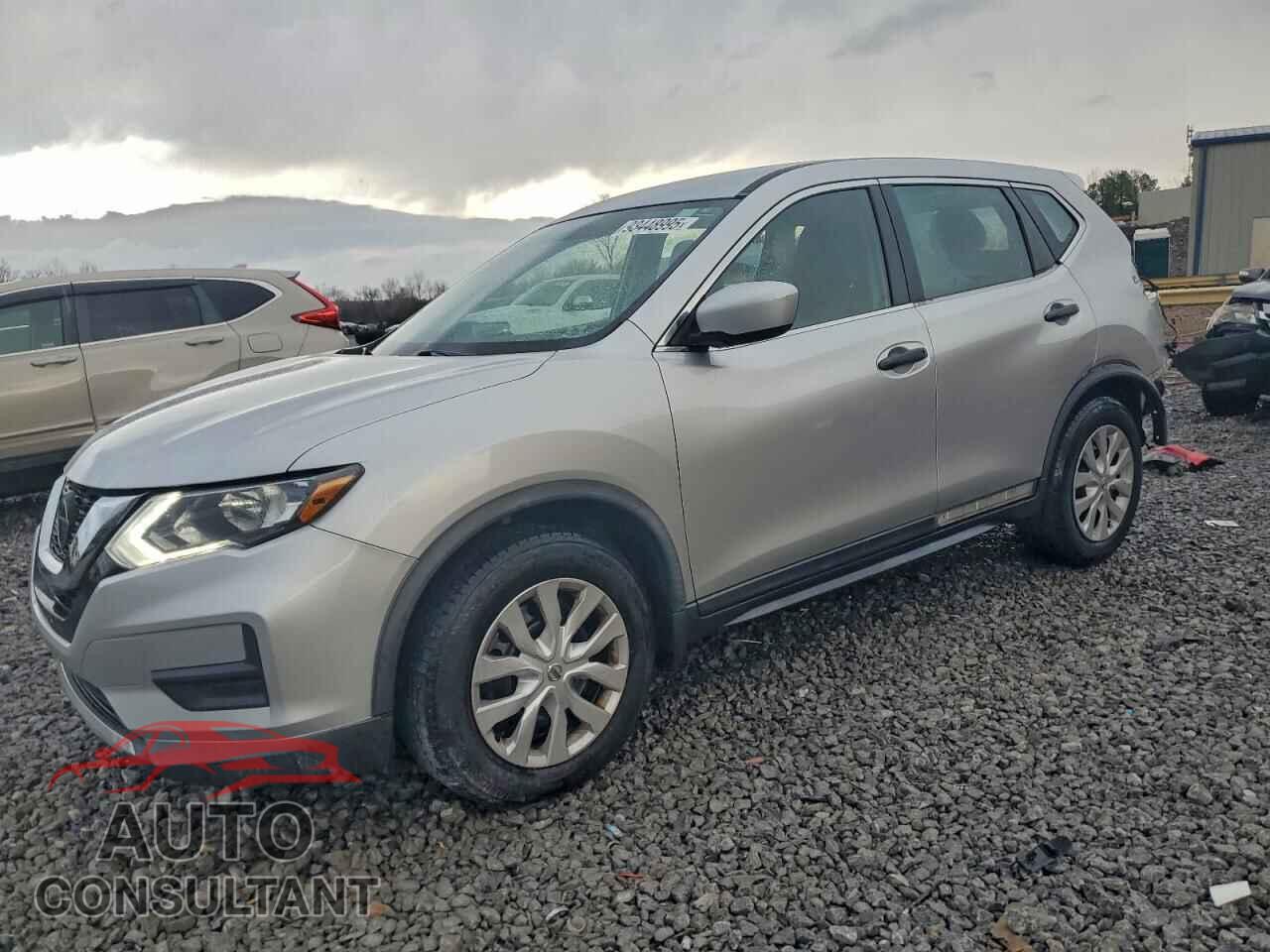 NISSAN ROGUE 2018 - KNMAT2MT9JP531377