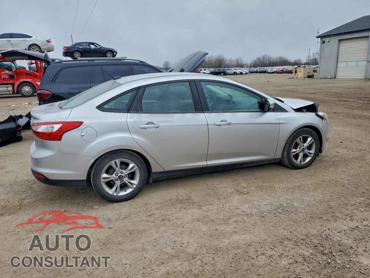 FORD FOCUS 2014 - 1FADP3F2XEL132217