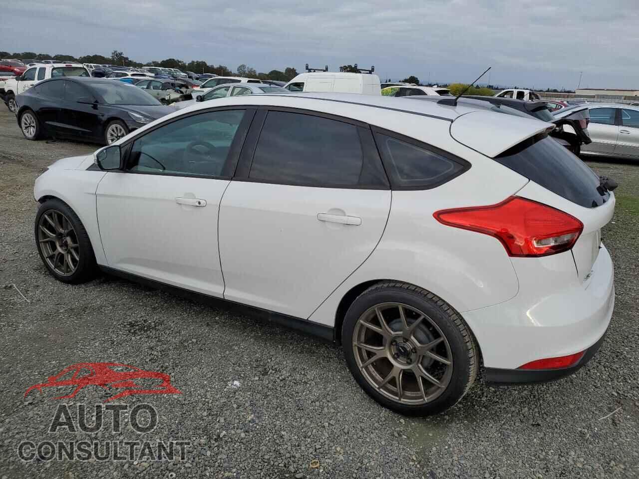FORD FOCUS 2016 - 1FADP3K27GL254574