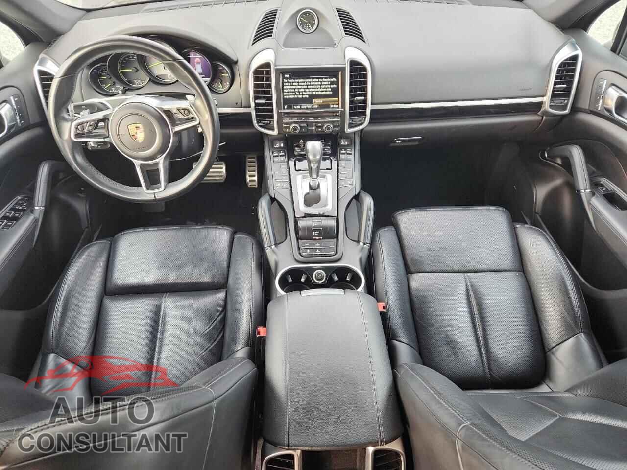 PORSCHE CAYENNE 2016 - WP1AE2A22GLA17729