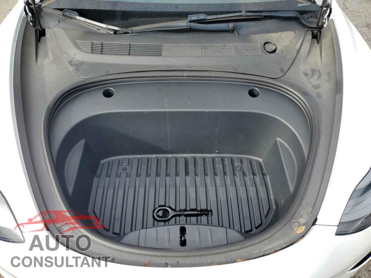 TESLA MODEL 3 2023 - 5YJ3E1EA2PF496453