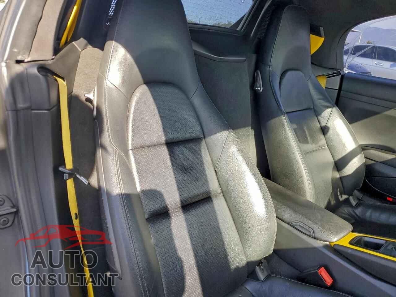PORSCHE BOXSTER 2015 - WP0CA2A81FK110160