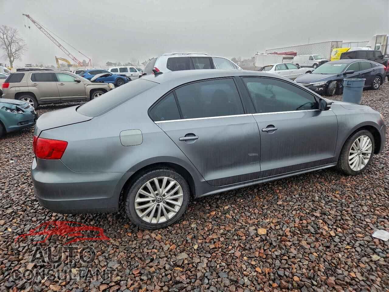 VOLKSWAGEN JETTA 2012 - 3VWLP7AJ4CM416771
