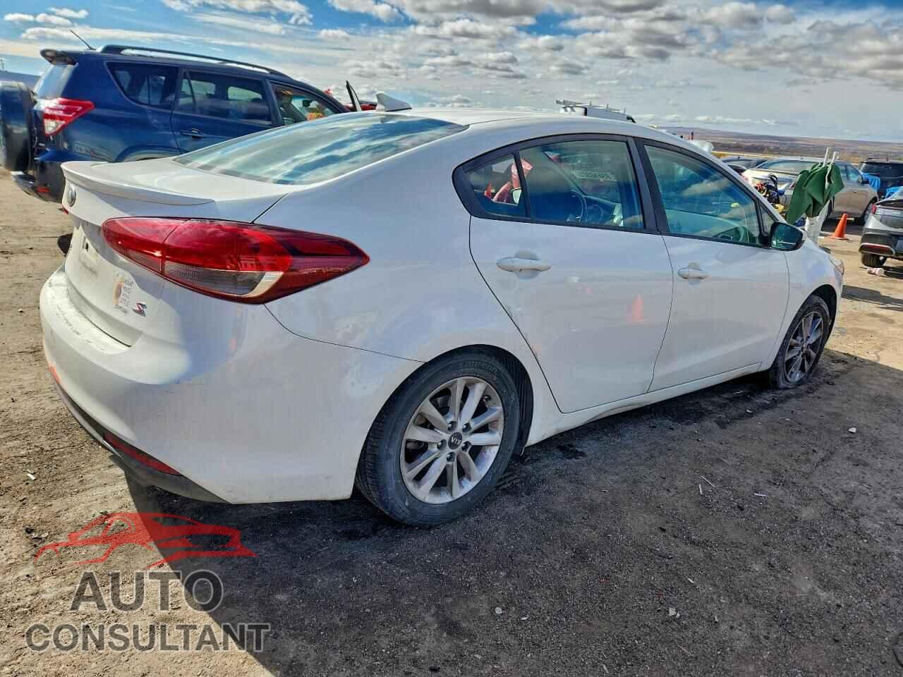 KIA FORTE 2017 - 3KPFL4A78HE014851