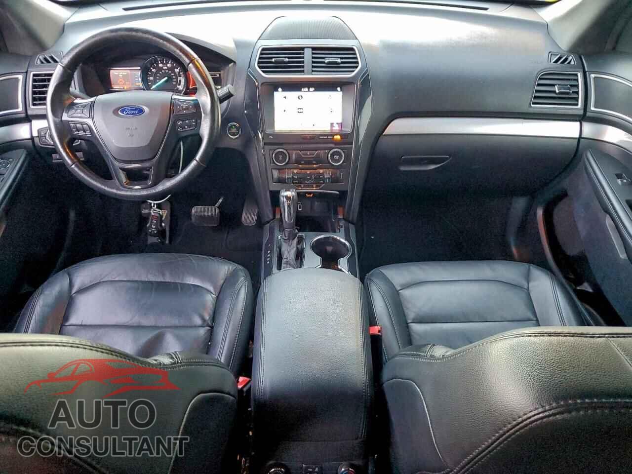 FORD EXPLORER 2017 - 1FM5K8D83HGB70849