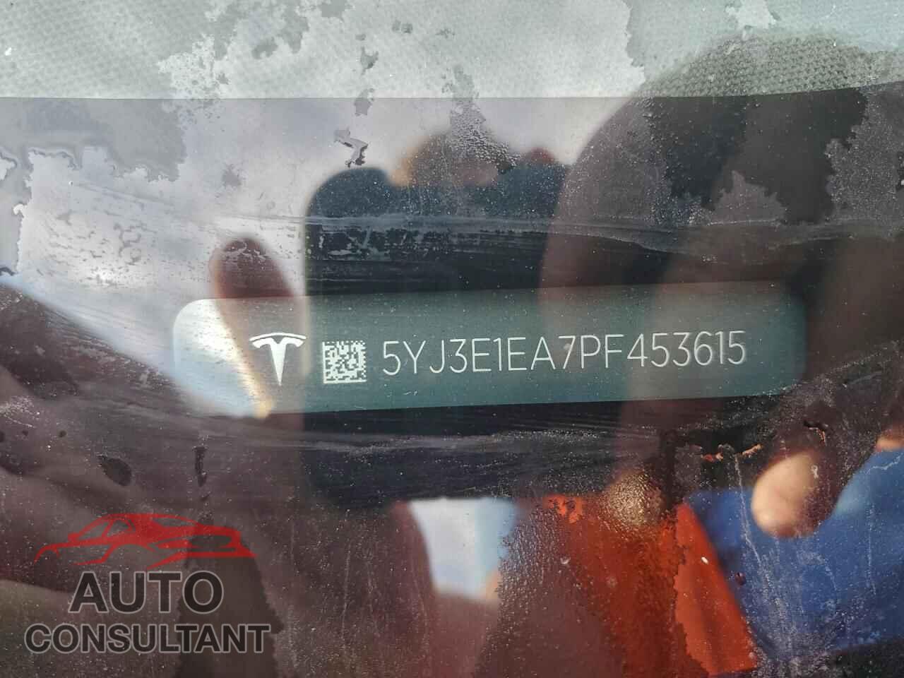 TESLA MODEL 3 2023 - 5YJ3E1EA7PF453615