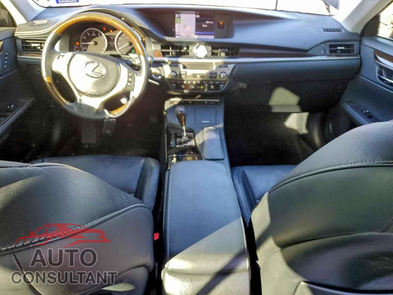 LEXUS ES350 2013 - JTHBK1GG7D2070857