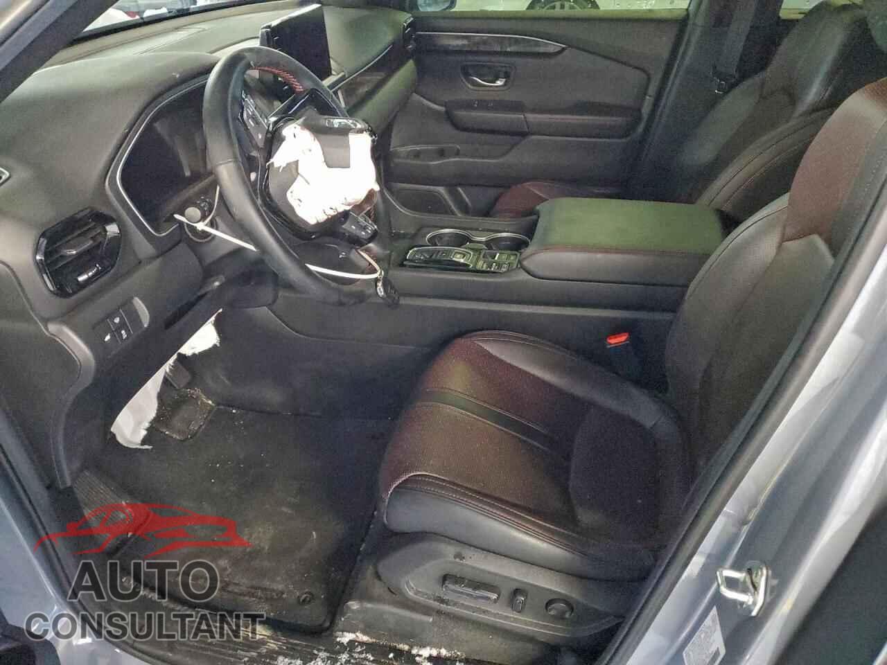 HONDA PILOT 2025 - 5FNYG1H95SB074591