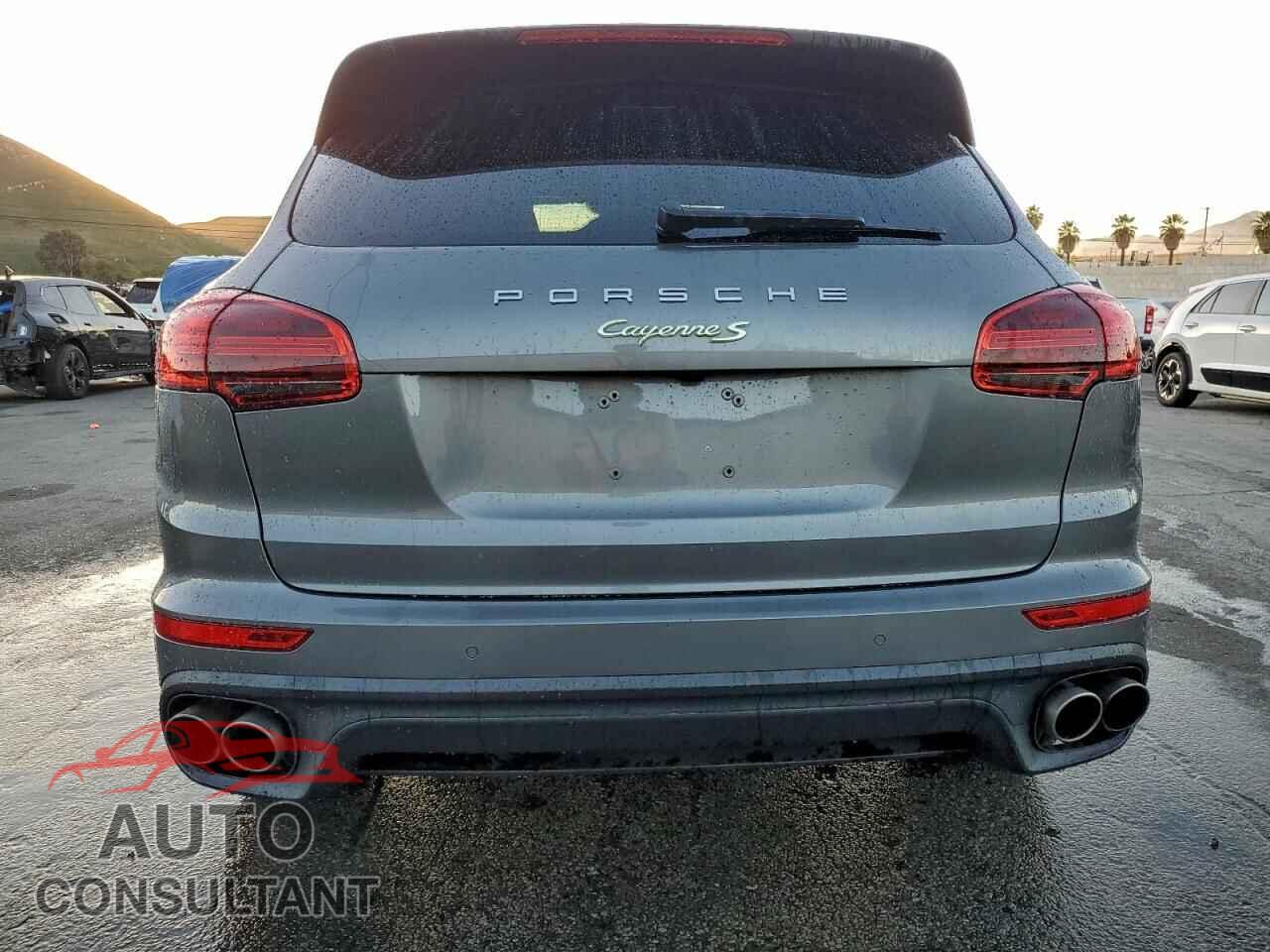 PORSCHE CAYENNE 2016 - WP1AE2A23GLA17786