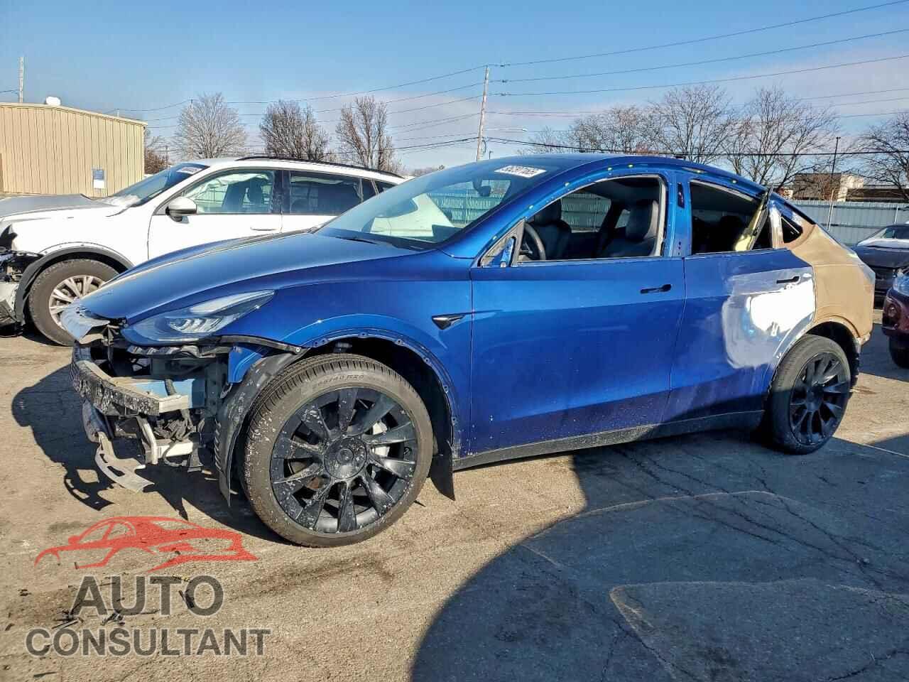 TESLA MODEL Y 2021 - 5YJYGDEE2MF285382