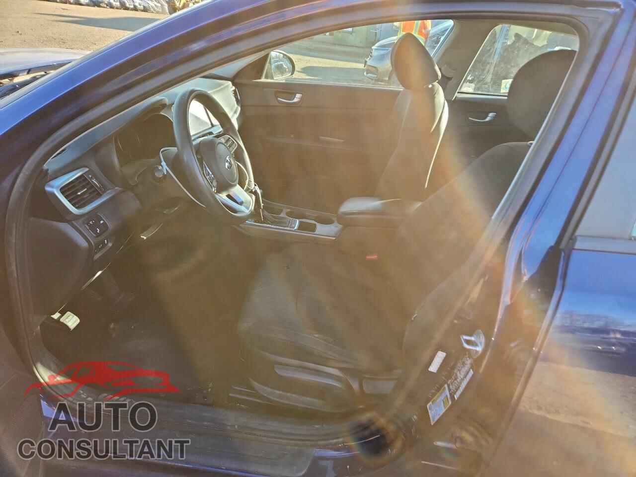KIA OPTIMA 2020 - 5XXGT4L37LG414494