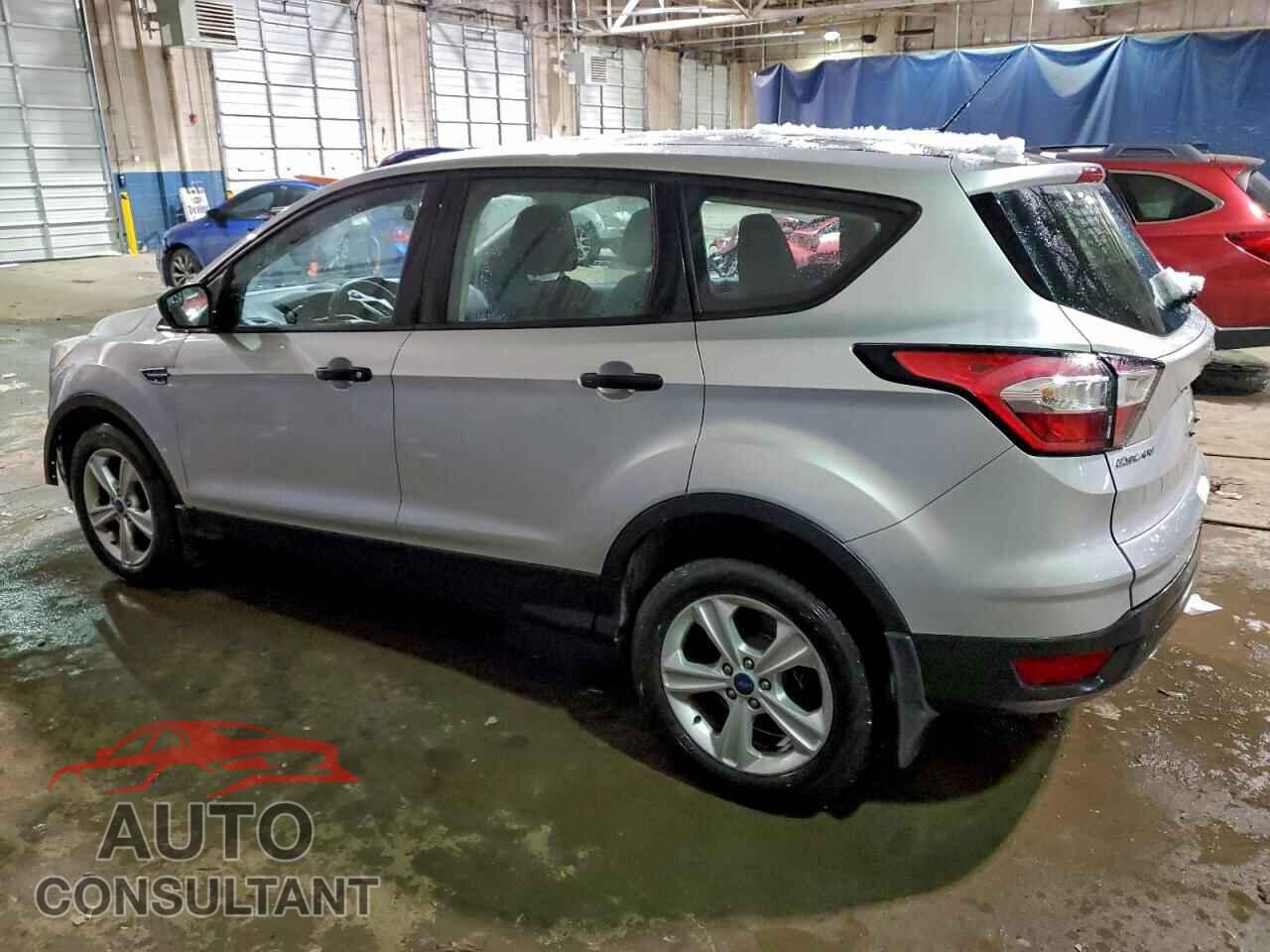 FORD ESCAPE 2017 - 1FMCU0F75HUD58121