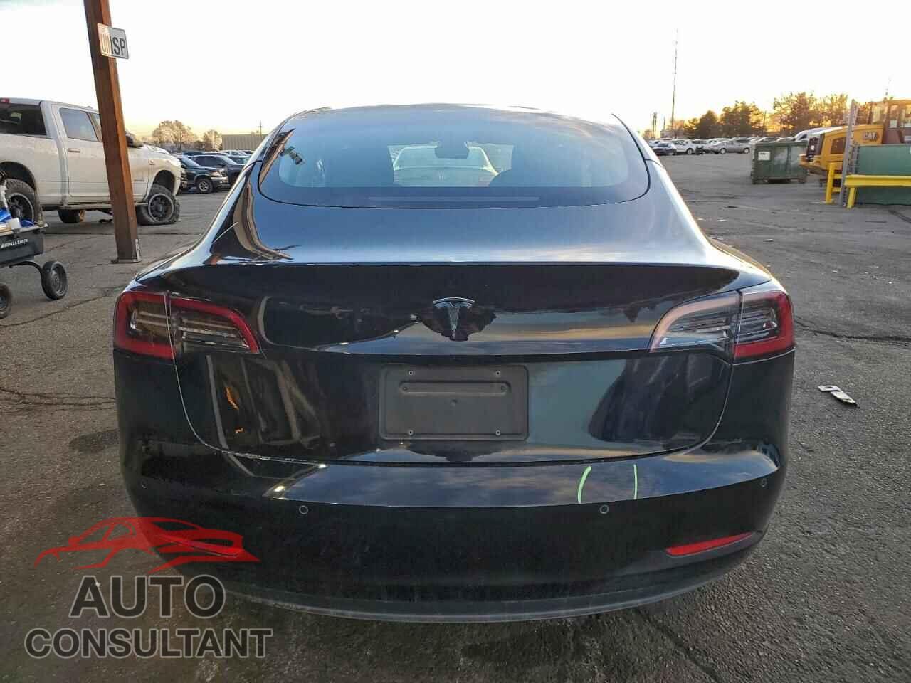 TESLA MODEL 3 2021 - 5YJ3E1EA1MF907076
