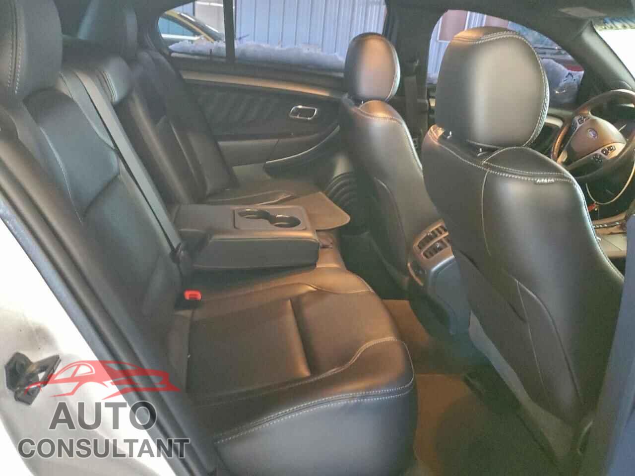 FORD TAURUS 2015 - 1FAHP2E80FG169630