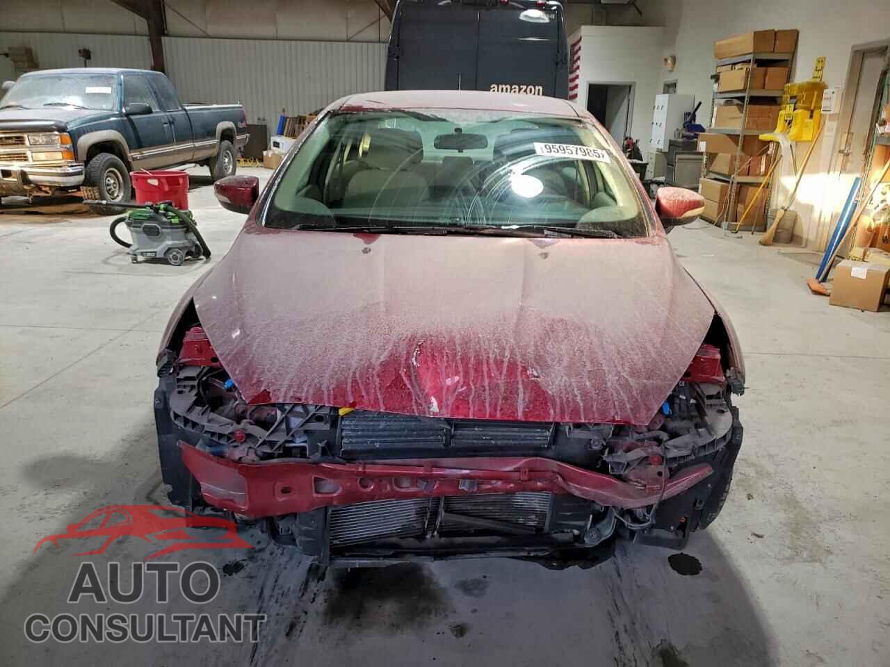 FORD FOCUS 2017 - 1FADP3F27HL323114