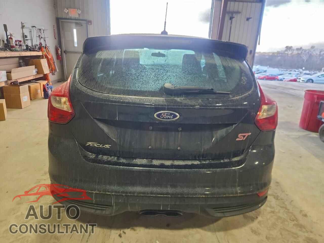 FORD FOCUS 2013 - 1FADP3L94DL136411