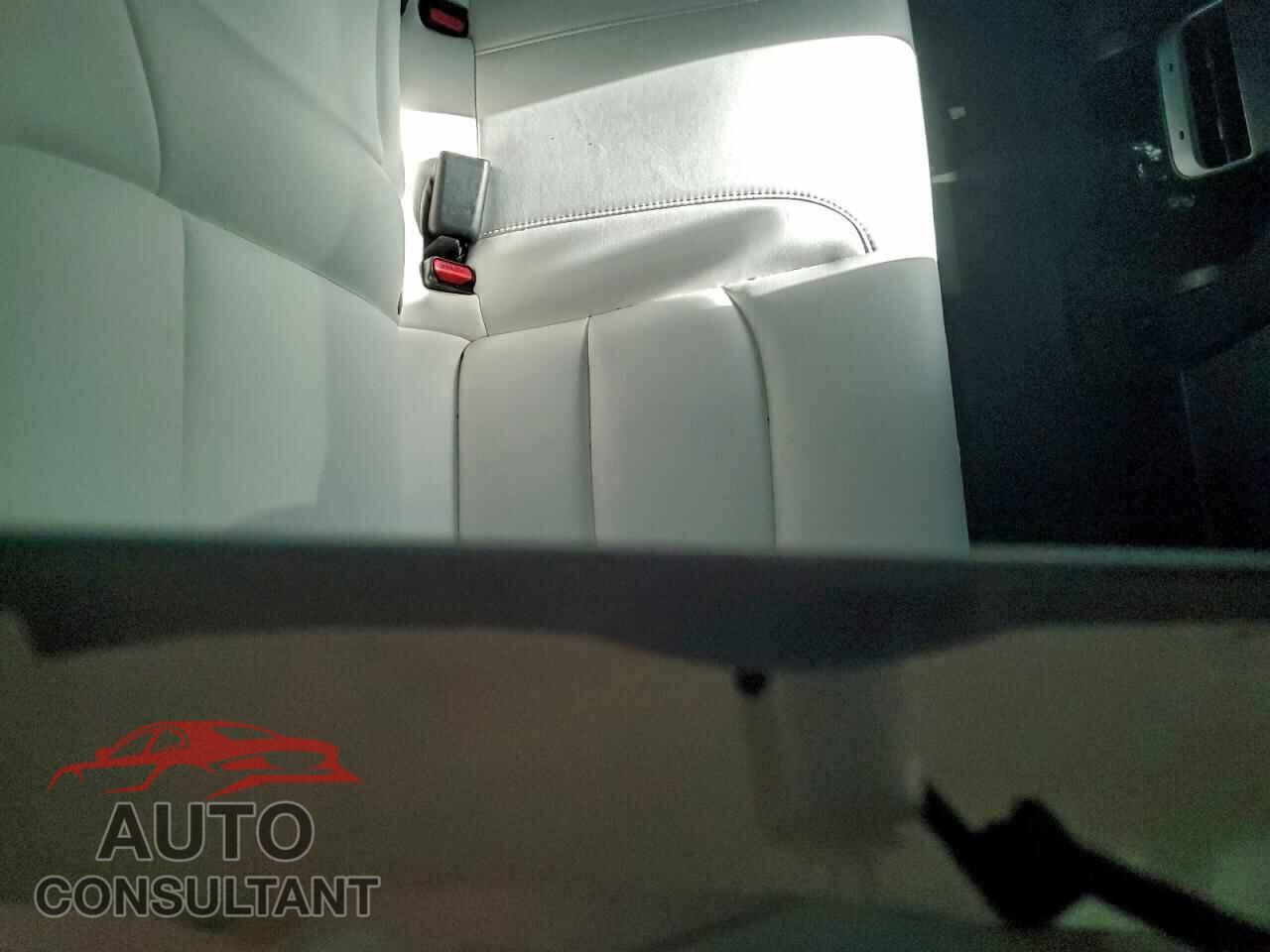 TESLA MODEL 3 2020 - 5YJ3E1EB4LF783182