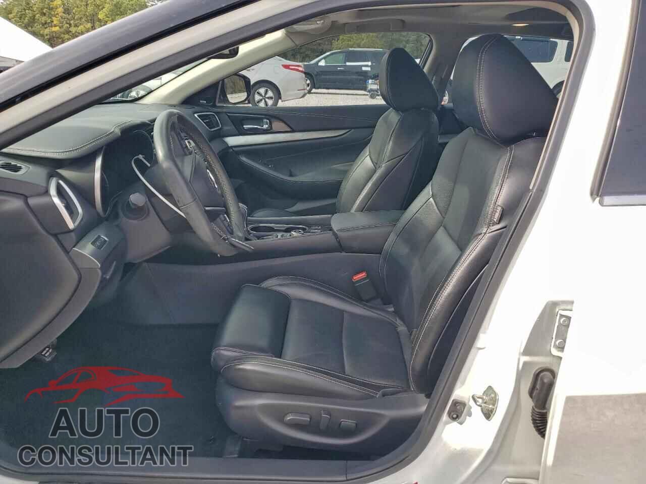 NISSAN MAXIMA 2017 - 1N4AA6AP1HC428045