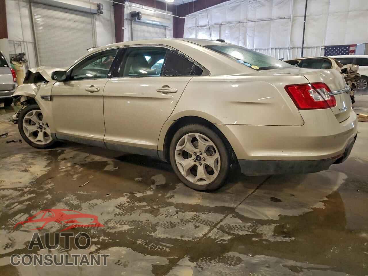 FORD TAURUS 2011 - 1FAHP2EW1BG121949