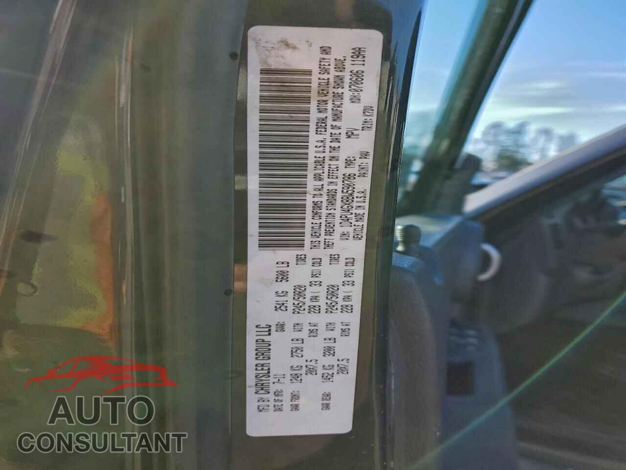 DODGE NITRO 2011 - 1D4PU4GX8BW590786