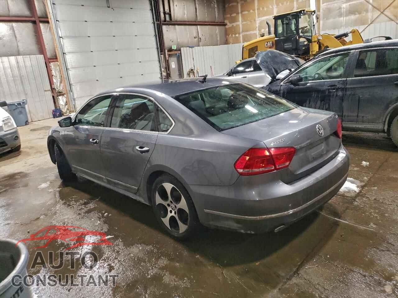VOLKSWAGEN PASSAT 2014 - 1VWCN7A32EC007034