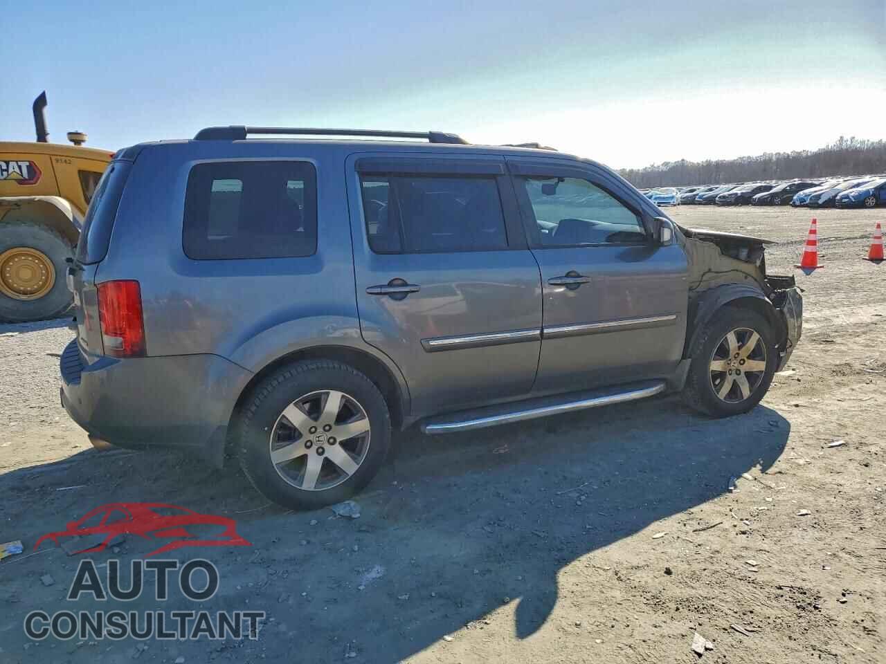 HONDA PILOT 2013 - 5FNYF3H92DB039136