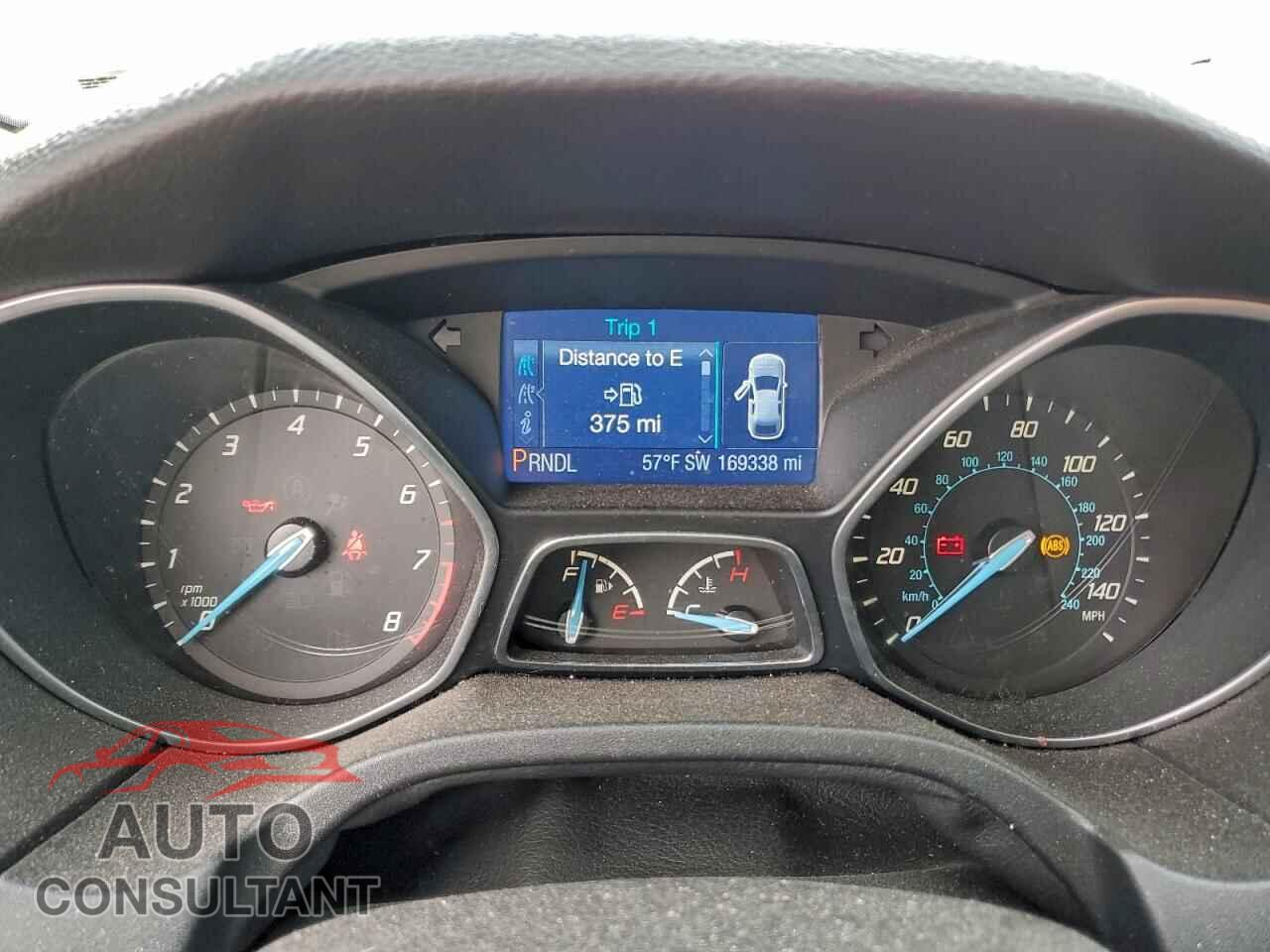 FORD FOCUS 2013 - 1FADP3F26DL360598