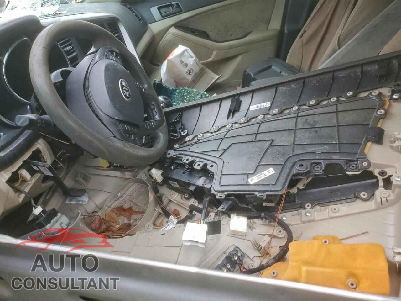KIA OPTIMA 2013 - KNAGM4A73D5395528