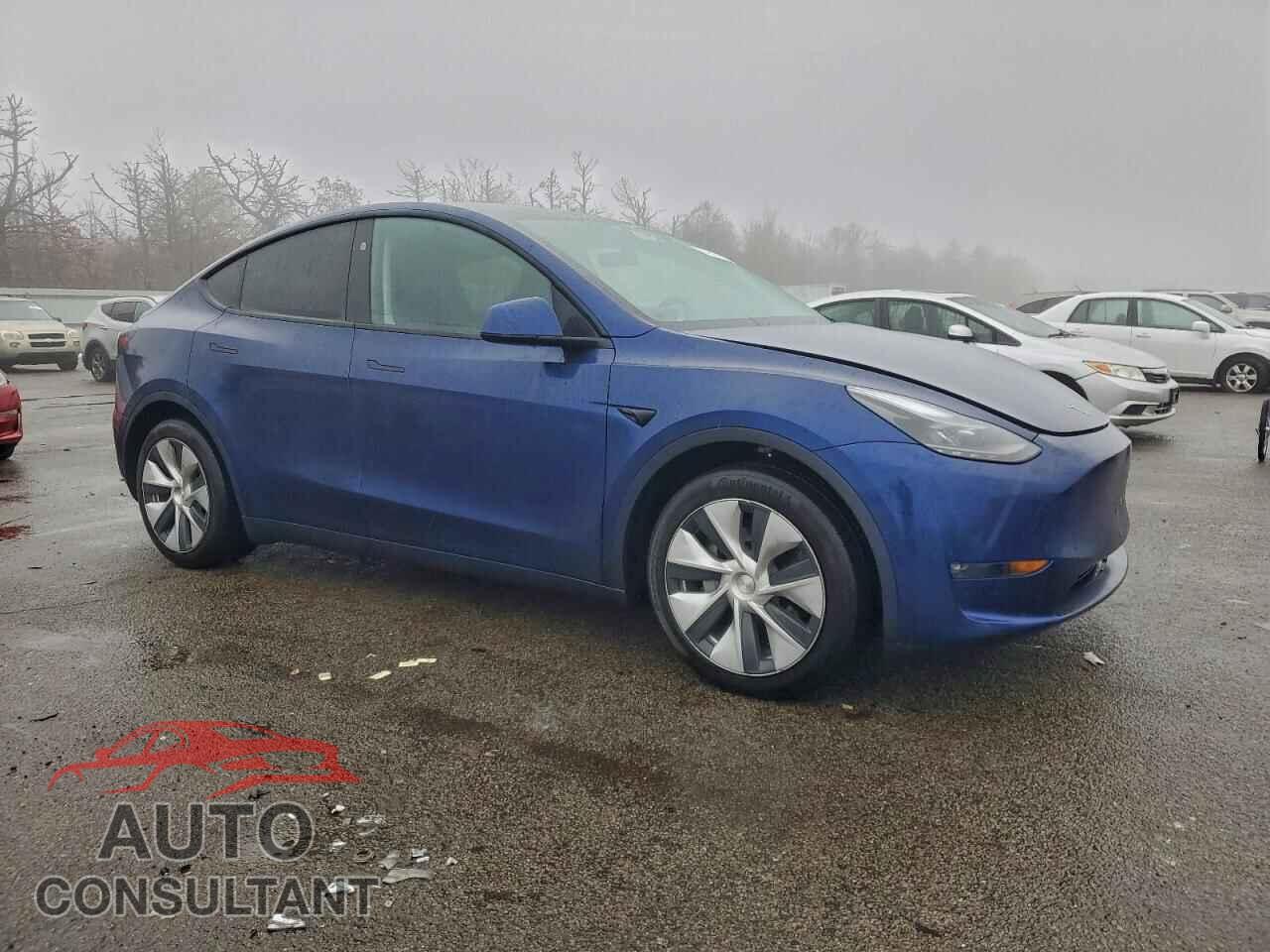 TESLA MODEL Y 2023 - 7SAYGAEEXPF971966