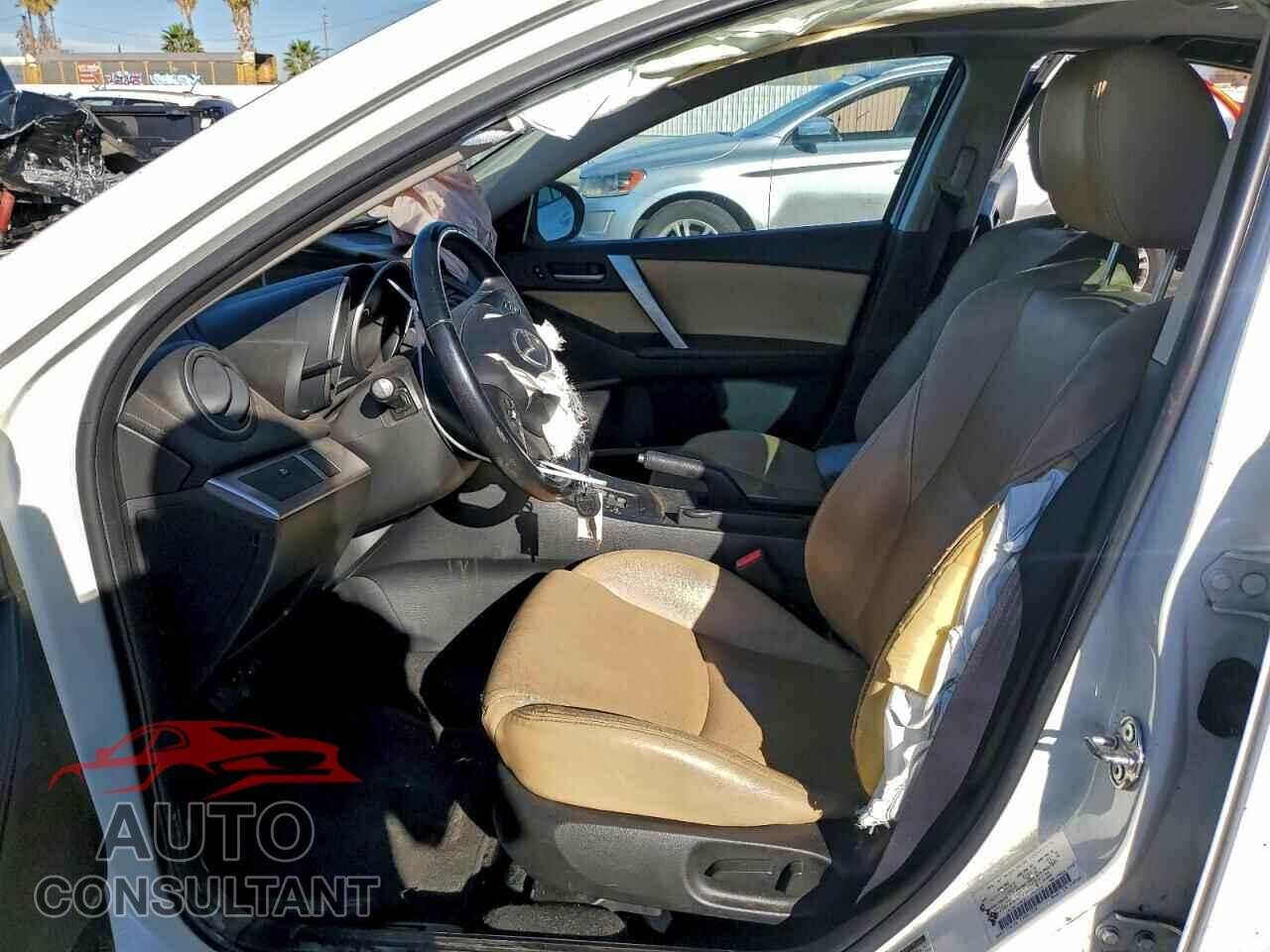 MAZDA 3 2012 - JM1BL1W82C1574536