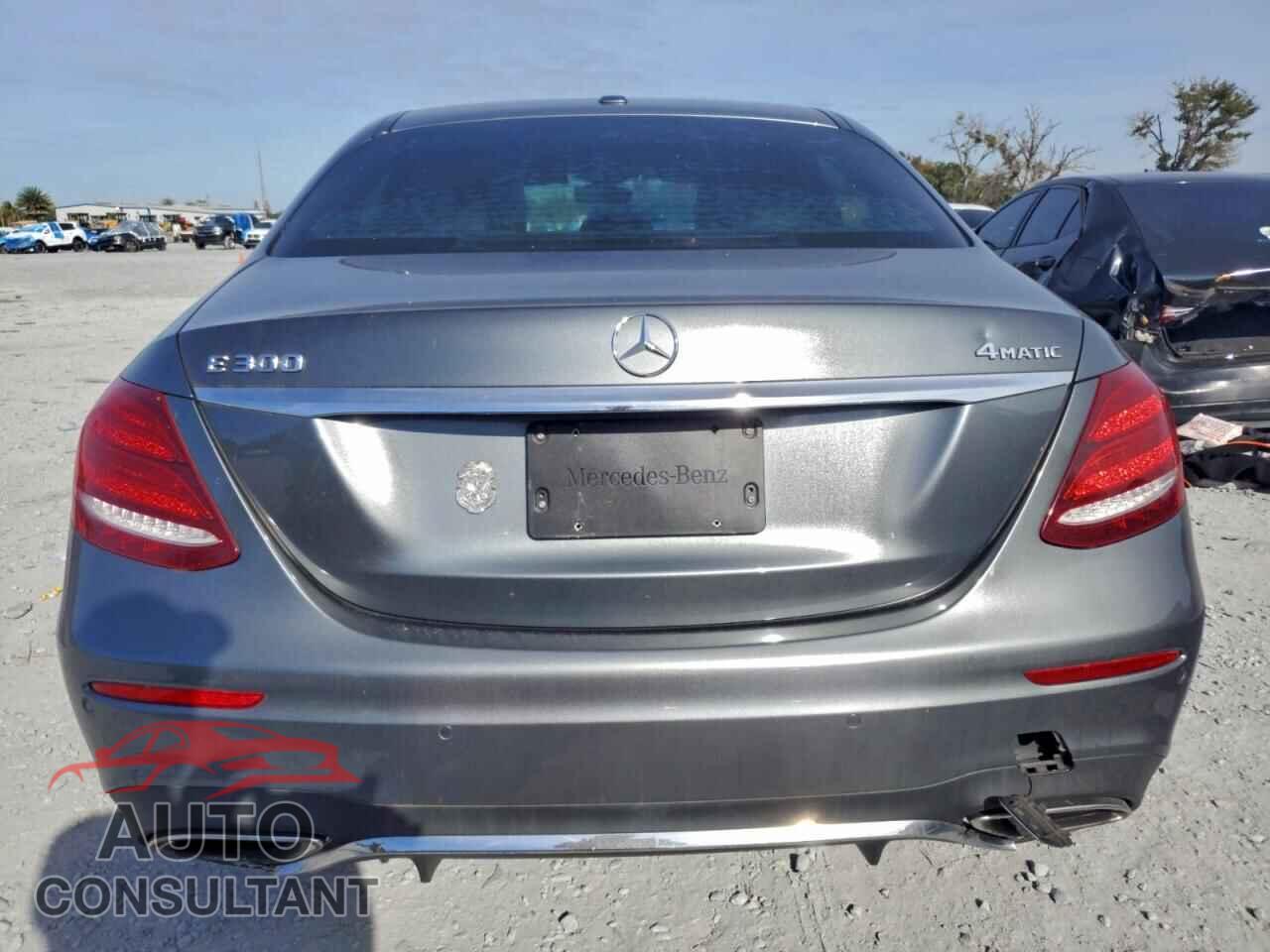 MERCEDES-BENZ E-CLASS 2017 - WDDZF4KB5HA023359